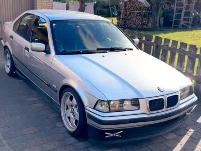 Gebraucht BMW 316 102 PS (75 kW) 1997 Silber Limousine