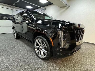 Neu Cadillac Escalade 426 PS (313 kW) 2026 Schwarz SUV