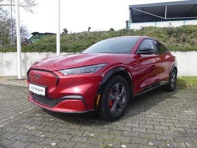 Gebraucht Ford Mustang Mach-E 197 kW (269 PS) 2022 Lucidrot SUV
