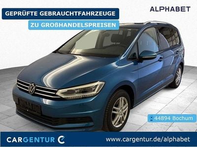 Gebraucht VW Touran Comfortline 150 PS (110 kW) 2023 Caribbean blue Van / Kleinbus