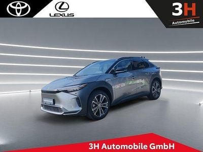 Occasion Toyota bZ4X Basis 160 kW (218 PK) 2022 Zilver SUV
