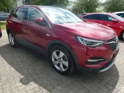 Gebraucht Opel Grandland X 120 PS (88 kW) 2018 Rot SUV