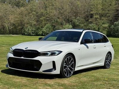 Gebraucht BMW 320 M Sport 190 PS (139 kW) 2024 Weiß Kombi