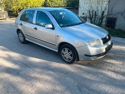 Second-hand Skoda Fabia 75 CP (55 kW) 2001 Argintiu Hatchback