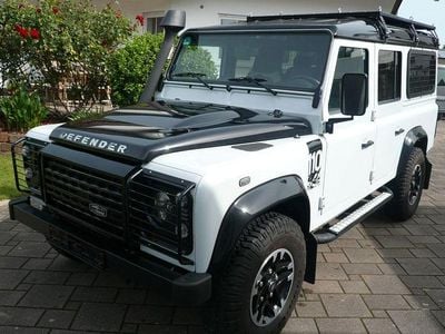 Gebraucht Land Rover Defender Adventure 122 PS (89 kW) 2016 Weiß SUV