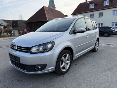 Silber Gebraucht 2012 VW Touran Highline Van / Kleinbus | 11.850 € (Etwas zu teuer)