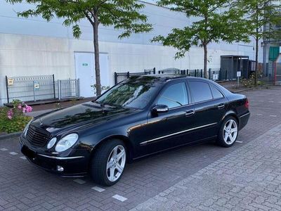 Mercedes E240