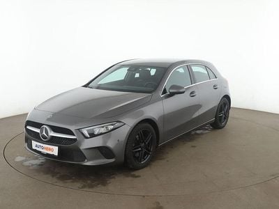 Gebraucht Mercedes A200 163 PS (119 kW) 2022 Grau Limousine