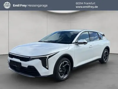 Nowe Kia K4 Spirit 150 KM (110 kW) 2026 Biały Sedan/Limuzyna