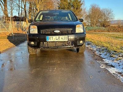 Schwarz Gebraucht 2004 Ford Fusion Limousine | 3.000 € (Etwas zu teuer)