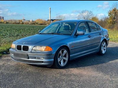 gebraucht BMW 320 i -E46