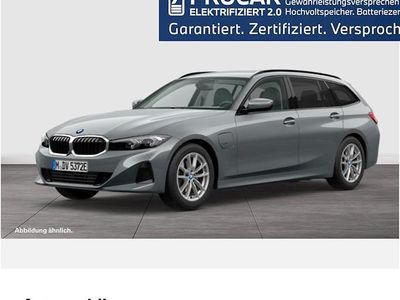 Skyscraper grau Gebraucht 2022 BMW 320e Sport Line Kombi | 27.970 € (Fairer Preis)