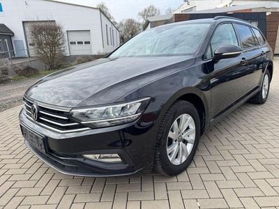 Gebraucht VW Passat 150 PS (110 kW) 2022 Schwarz Kombi