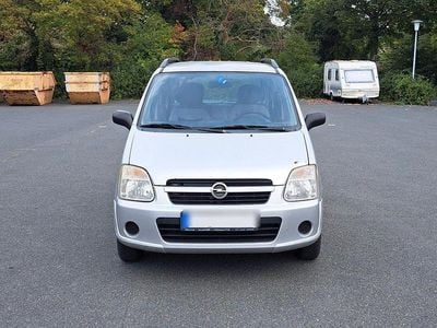 Opel Agila