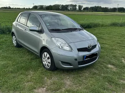 Gebraucht Toyota Yaris Cool 69 PS (50 kW) 2009 Kleinwagen