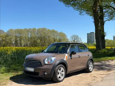 Gebraucht Mini Cooper 122 PS (89 kW) 2010 Braun Kleinwagen