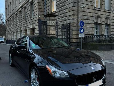 Maserati Quattroporte