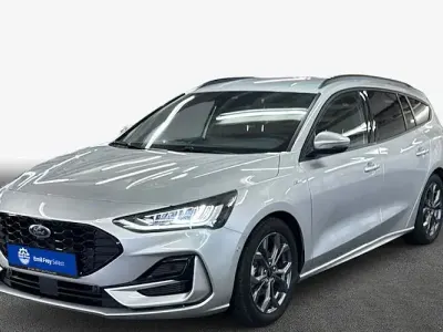 Gebraucht Ford Focus ST-Line X 155 PS (114 kW) 2025 Moondust silver (metallic) Kombi