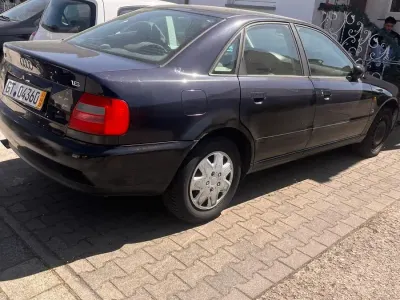 Używany Audi A4 100 KM (73 kW) 1998 Sedan/Limuzyna