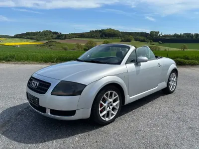 Gebraucht Audi TT Roadster Sport 179 PS (131 kW) 2002 Silber Cabrio
