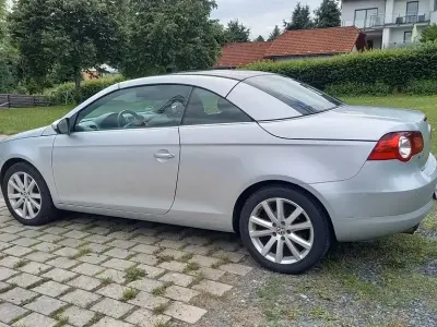 Gebraucht VW Eos Sport 211 PS (155 kW) 2011 Silber Cabrio