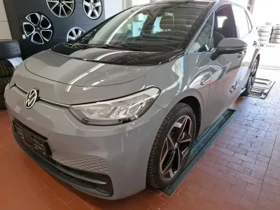 Gebraucht VW ID.3 Pro Performance 150 kW (204 PS) 2023 Grau Kleinwagen
