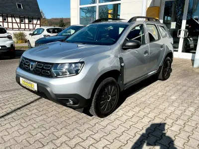 Gebraucht Dacia Duster Deal 101 PS (74 kW) 2021 Grau SUV