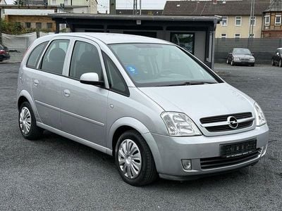 Usado Opel Meriva 101 HP (74 kW) 2005 Prateado Monovolume