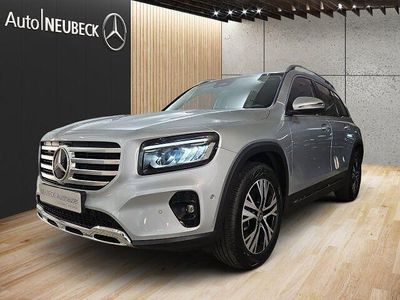 Lack hightechsilber Gebraucht 2024 Mercedes GLB200 Progressive SUV | 44.450 € (Teuer)