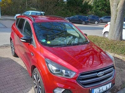 Gebraucht Ford Kuga ST-Line 150 PS (110 kW) 2019 Rot SUV