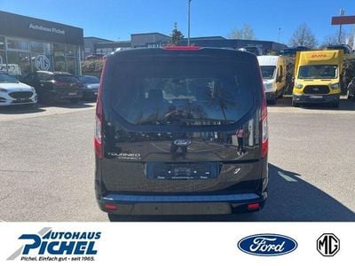 Gebraucht Ford Tourneo Connect Titanium 101 PS (74 kW) 2019 Schwarz(metallic) Van / Kleinbus