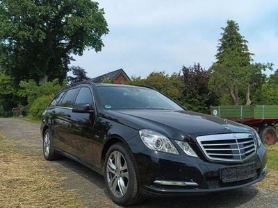 Mercedes E220