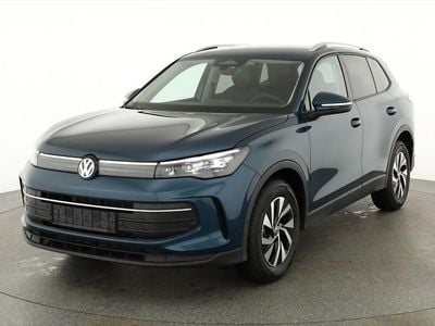 Neu VW Tiguan Life 150 PS (110 kW) 2025 Nightshade blue metallic SUV