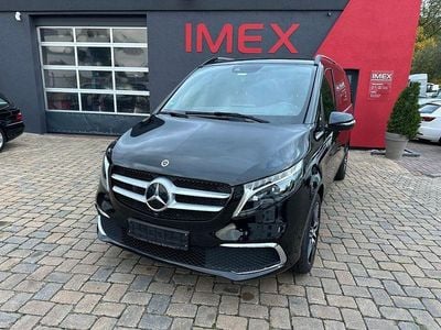 Gebraucht Mercedes V300 Exclusive 237 PS (174 kW) 2023 Schwarz Van / Kleinbus