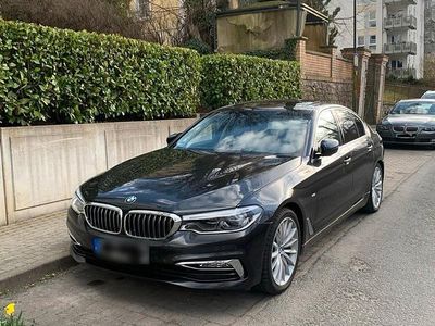 Gebraucht BMW 520 Luxury Line 190 PS (139 kW) 2017 Grau Limousine