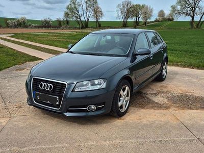 Gebraucht Audi A3 Ambiente 125 PS (91 kW) 2011 Grau Kleinwagen