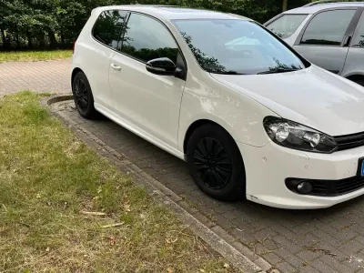 Gebraucht VW Golf VII Match 122 PS (89 kW) 2012 Weiß Limousine
