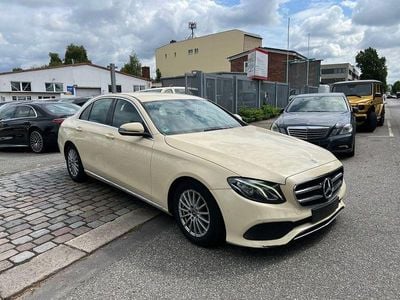 Mercedes E200