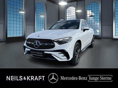 Weiß Gebraucht 2024 Mercedes GLC300e AMG SUV | 58.720 € (Guter Preis)