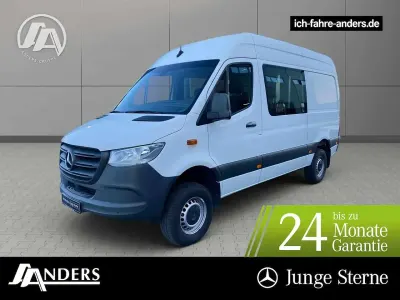 Gebraucht Mercedes Sprinter 163 PS (119 kW) 2021 Arktikweiß Van