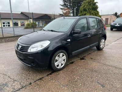 Gebraucht Dacia Sandero 75 PS (55 kW) 2012 Schwarz Limousine