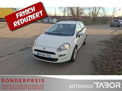 Gebraucht Fiat Punto Basis 69 PS (50 kW) 2017 Colore interno (giaguaro grau Kleinwagen