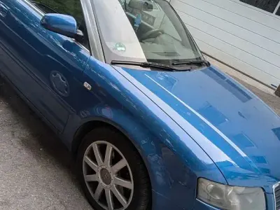 Gebraucht Audi A4 Cabriolet 163 PS (119 kW) 2002 Blau Cabrio