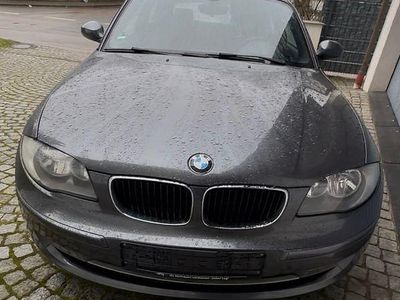 Gebraucht BMW 118 Sport Line 143 PS (105 kW) 2007 Grau Kleinwagen