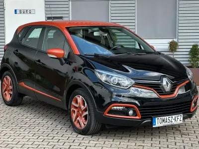Gebraucht Renault Captur Luxe 120 PS (88 kW) 2014 Black pearl schw. metallic SUV