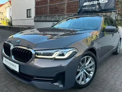 Usata BMW 530e Performance 292 CV (214 kW) 2022 Grigio Berlina