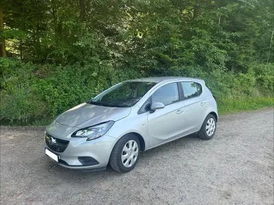 Używany Opel Corsa Edition 69 KM (50 kW) 2016 Srebrny Hatchback