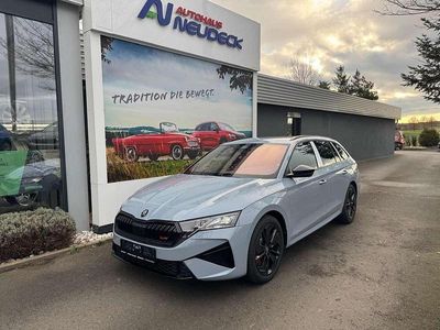 Neu Skoda Octavia RS 265 PS (194 kW) 2025 Patina grau Kombi