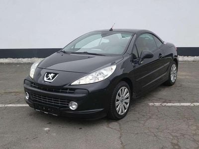 Gebraucht Peugeot 207 Platinum 109 PS (80 kW) 2009 Farbe ung mit schutzlack Cabrio