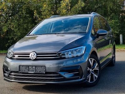 Grau Gebraucht 2020 VW Touran United Van / Kleinbus | 25.990 € (Fairer Preis)